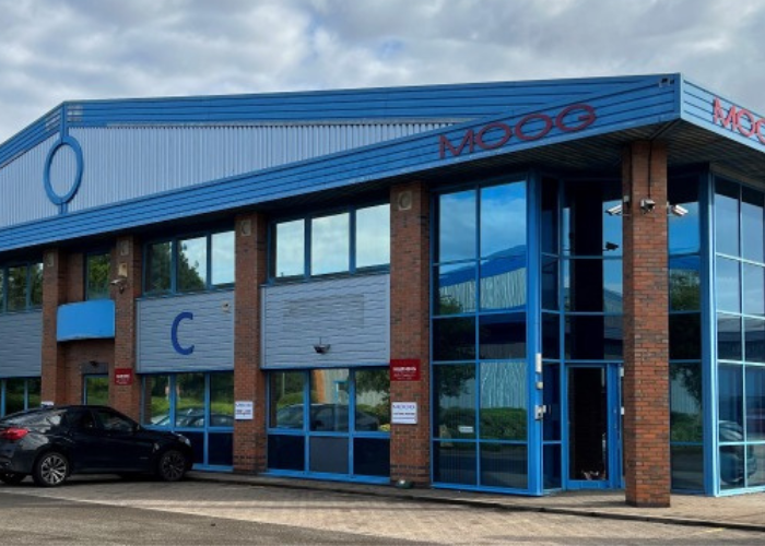UK Site 7x5 (700 x 500 px) - luton-7x5